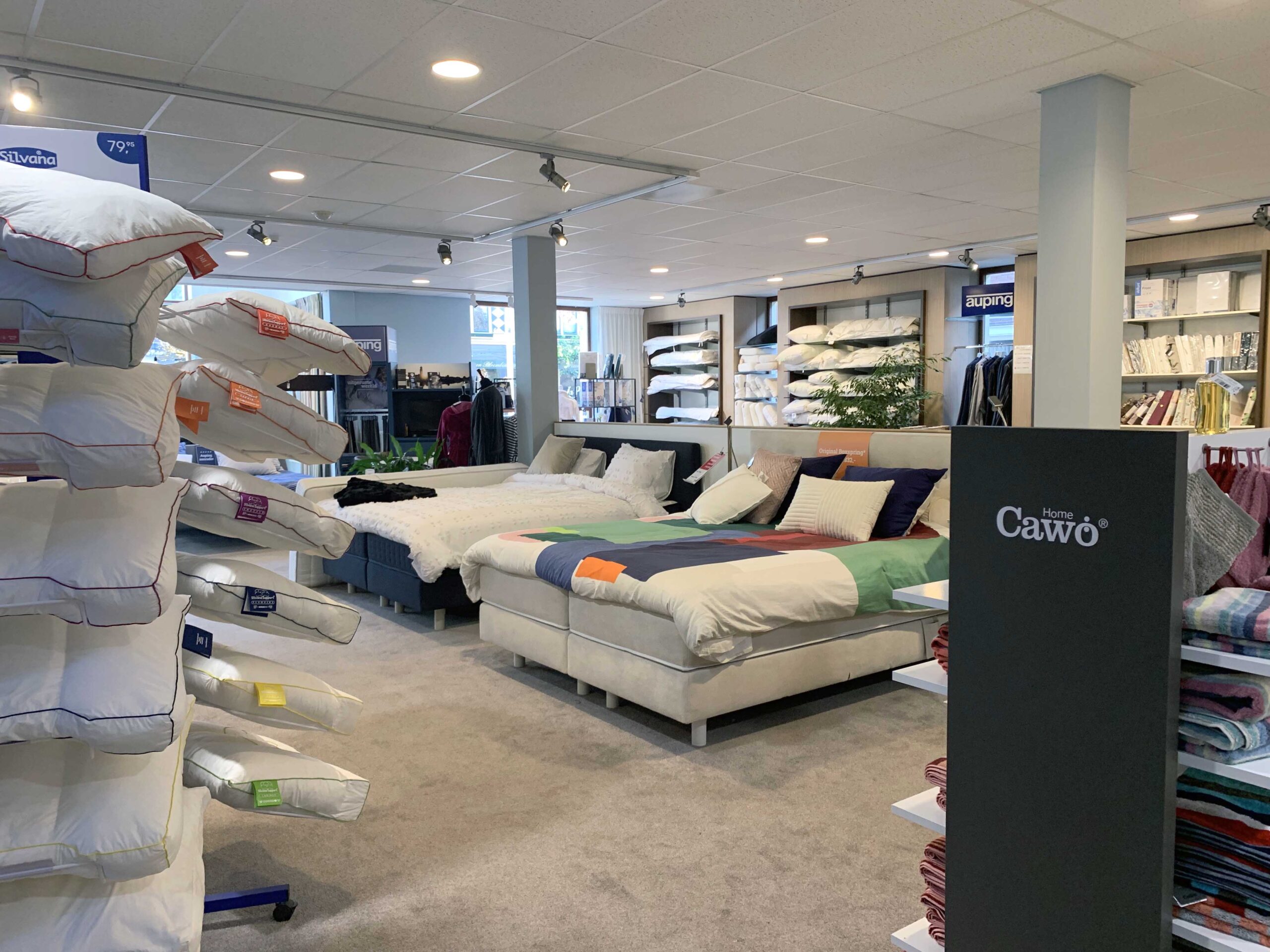 Showroom Maasen van den Brink Bedden in Velp